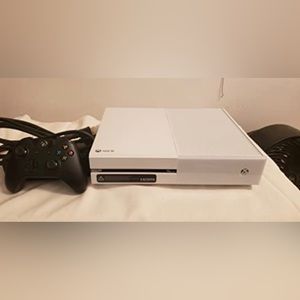Xbox One 500GB Console ONLY WHITE v2 Model 1540 XB1 5C9-00021 Gaming System 4K